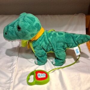 Kid Connection Walking Pet Dinasour Green Remote Control